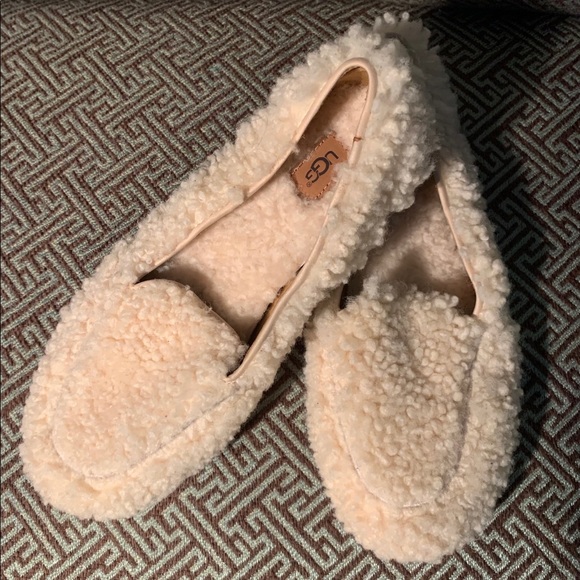 ugg hailey fluff loafer
